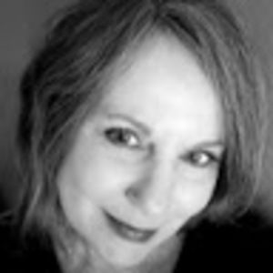 Meet your Posher, Mona